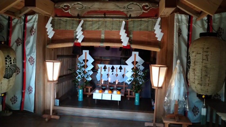 元旦の正月宮・正月寺歳徳神社の内宮の正月飾り